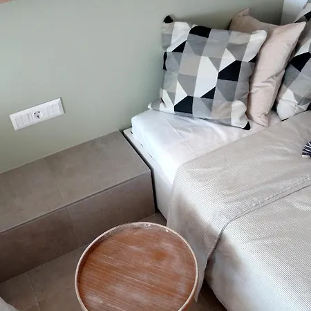 Sea-duction Νέα Ηράκλεια