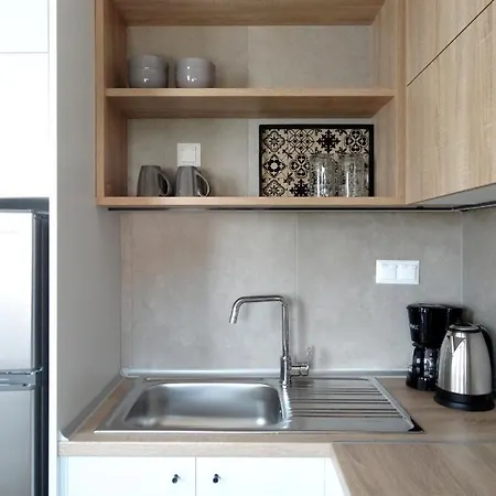 アパート Sea-duction ネア・イラクリア